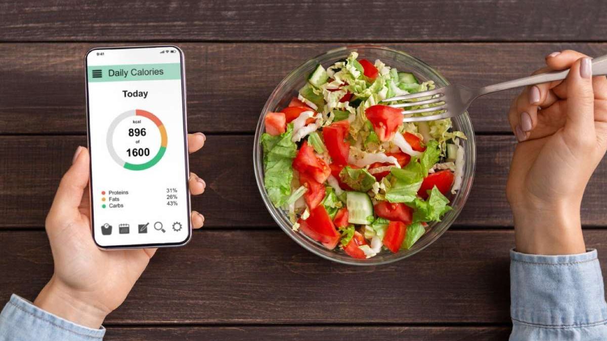 Getting in Shape in 2024: Top 4 Calorie-counting Apps